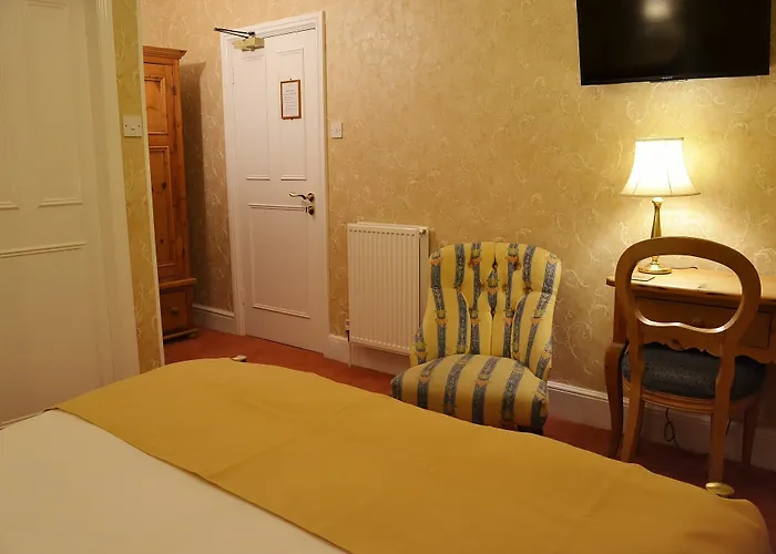 The Hazelwood 4*