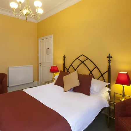 Guest house The Hazelwood