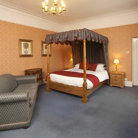 The Hazelwood Pensionat 4*