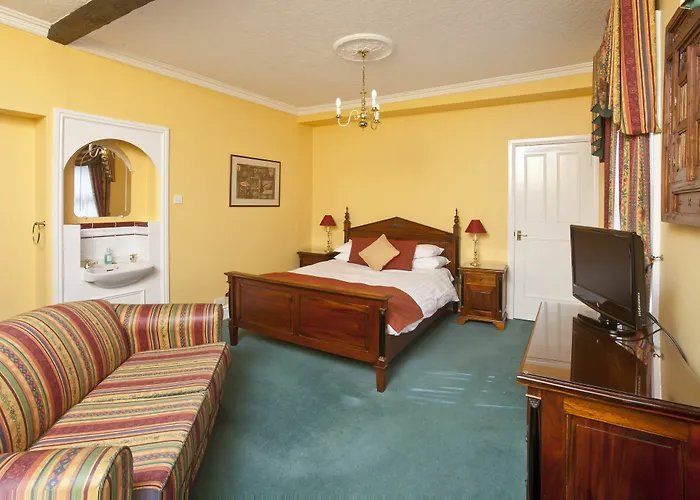 The Hazelwood 4*